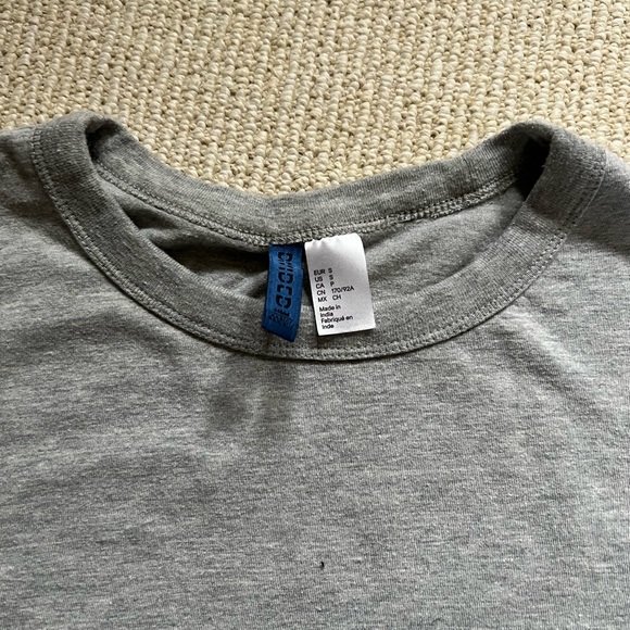 Mens Dividedi grey t shirt S - Picture 2 of 2